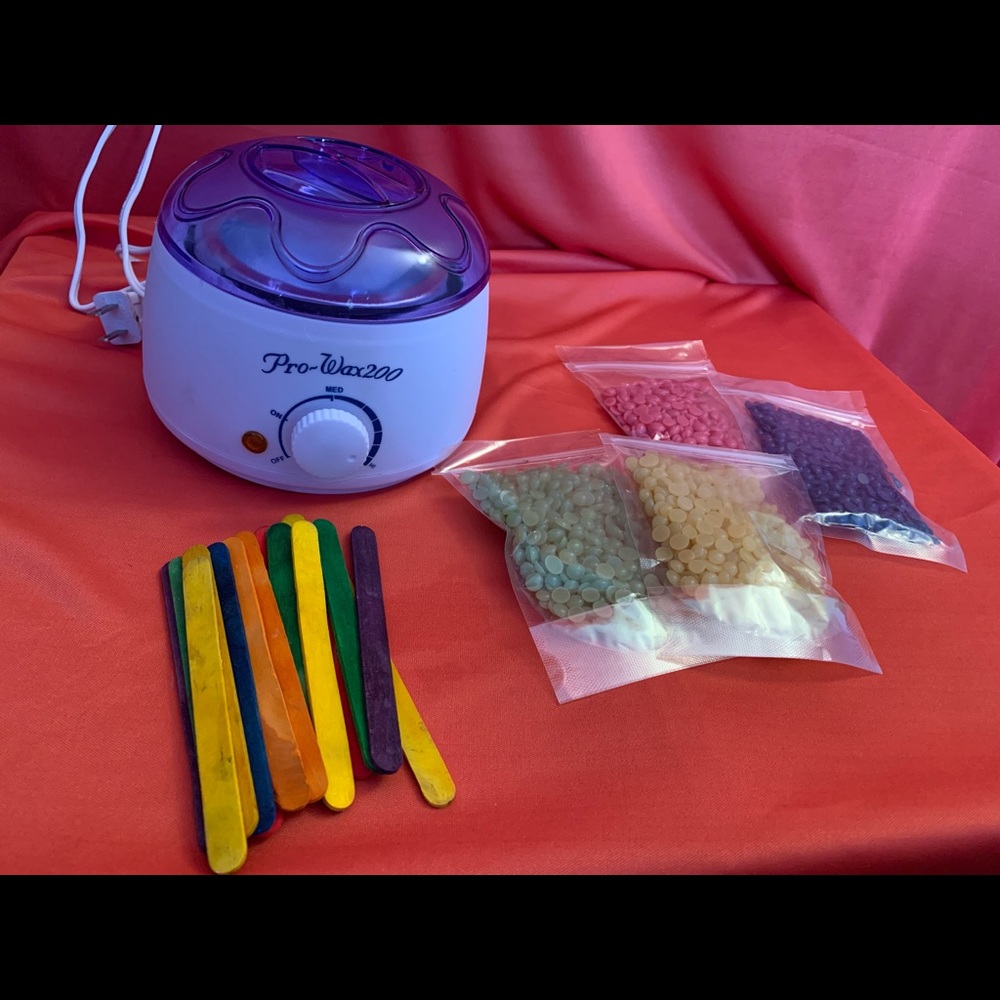 Hot wax warmer and wax beads